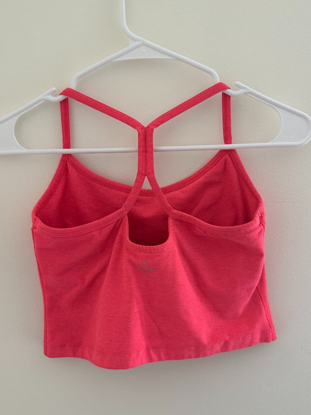 Beyond Yoga Spacedye Slim Racerback Cropped Tank Pink Size M